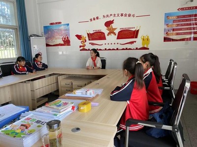 横塘岗乡中心小学小学开展安全教育系列活动
