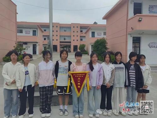 树文明榜样,创和谐校园 庐山市横塘中学召开校园文明大评比活动 组图